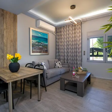 Apartment Rena's Luxury With Free Private Parking