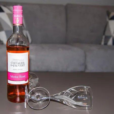 Apartman Rena's Luxury With Free Private Parking